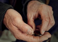 «Денег нет!»: PAS отклонили инициативу оппозиции о выделении по 1000 леев пенсионерам с низким доходом 