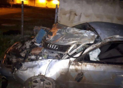 Экипаж SMURD доставил в Кишинёв мужчину, попавшего в тяжёлую аварию минувшей ночью в Ниспоренах