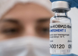 По многочисленным запросам населения Минздрав возобновил переговоры по вакцине Sputnik V 