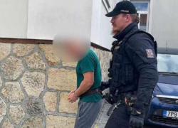 В Чехии беженец из Украины взорвал петарду во влагалище молдаванки