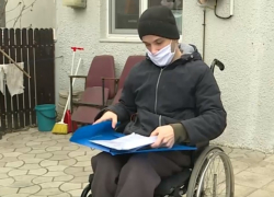 "Карточный" мошенник обчистил электронный счет парня с ограниченными возможностями