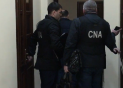 В примэрии Кишинева проходят обыски 