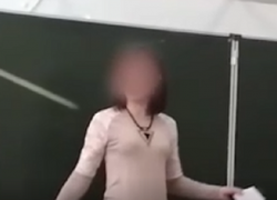 Чтение дочерью директора школы матерного стиха Маяковского "Лежу на чужой жене" сняли на видео