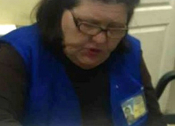 Скандал в Одессе: кассир бросила в лицо ветерану войны в Донбассе его удостоверение с резкими словами