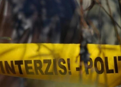 Тело мужчины в луже крови обнаружено в одной из квартир Сорок