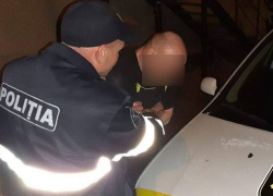 Житель Дрокии ограбил мать, чтобы пойти в казино 