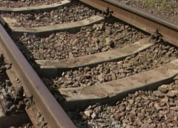 Сбитая на прошлой неделе поездом девушка скончалась сегодня 