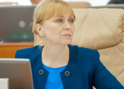 “Выметали хлеб, топтали память”: Немеренко объяснила молчание Минздрава гневной тирадой о прошлом