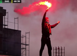 Болельщик «Шерифа» сжег себе волосы фаером во время игры с «Милсами»