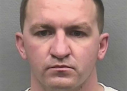 Самый отмороженный отец выставил четырехлетнюю дочь на продажу педофилам ради легкой наживы 