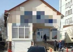 В Комрате ограбили банк: воры вынесли почти миллион леев 