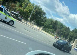 Авария в самом центре столицы - Mercedes и Volkswagen серьёзно разбиты