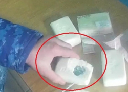 «Мыло-телефон» для заключенных молдавских тюрем показали на видео