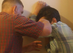 Разбитой головой и сломанным ребром закончилась встреча трех приятелей в Рыбнице