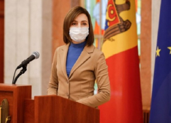 Санду снова предпочитает встречаться с «лидерами общественного мнения», нежели с депутатами