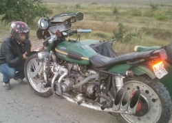 Мотолюбитель из Унген славно усовершенствовал свой «Урал» - мотоцикл стал почти в два раза мощнее