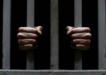 Осужден глава группировки «фальшивых полицейских», промышлявших грабежами на севере Молдовы