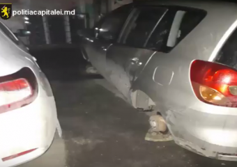 Молодых людей, снявших колеса с машины в одном из дворов Рышкановки, задержали с поличным  