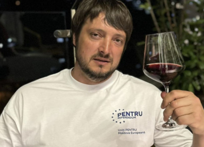 135 тысяч долларов за «ускорение» на таможне — дело передано в суд