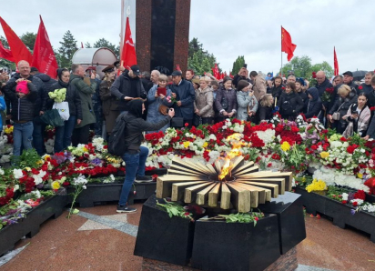 В Кишиневе 30 000 человек прошли Маршем по случаю 80-летия Дня Победы