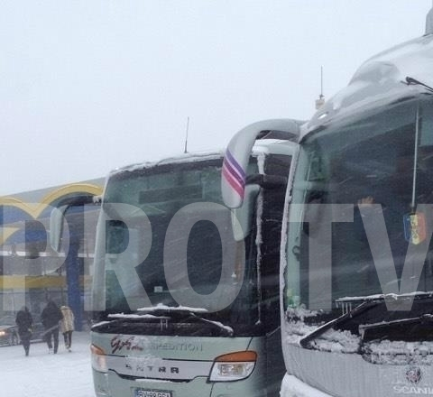 На дорогах Румынии заблокированы несколько автобусов с гражданами Молдовы