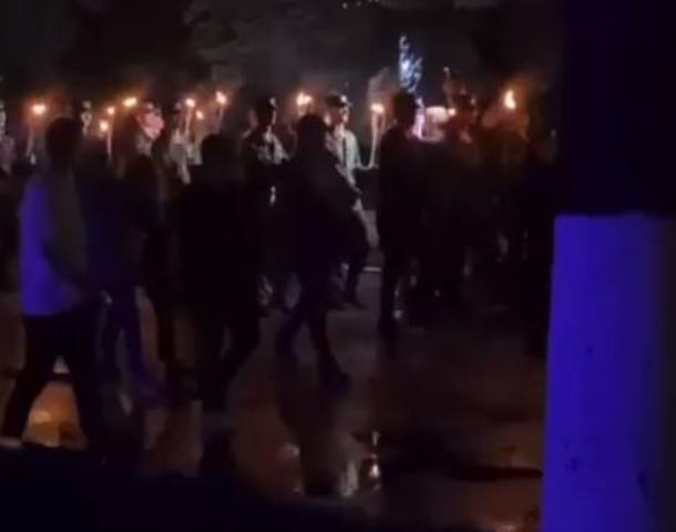 «Фашизм не пройдет». ПСРМ осудила факельные шествия в Молдове