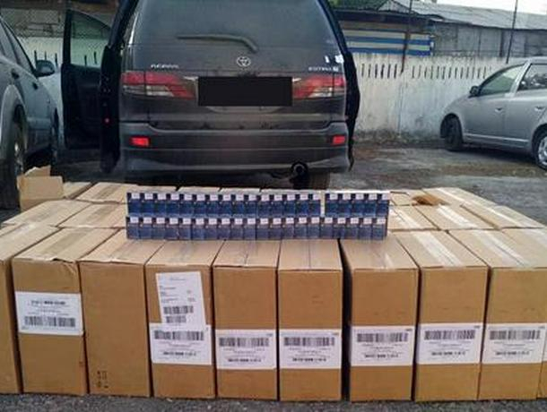 Граждане Молдовы под видом почты ввозили в Киргизию контрабандные сигареты