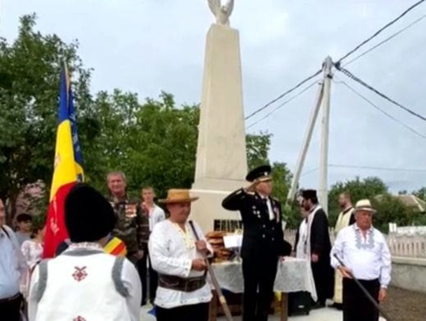 Правительство Молдовы решило ввести новых героев: комбатантов и румынских фашистов