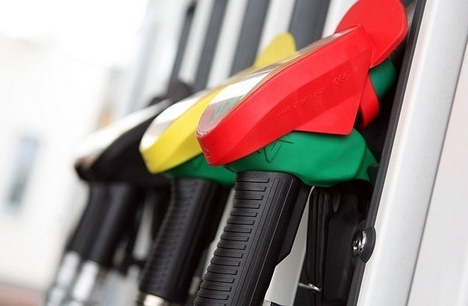 НАРЭ вновь повышает максимальные цены на топливо