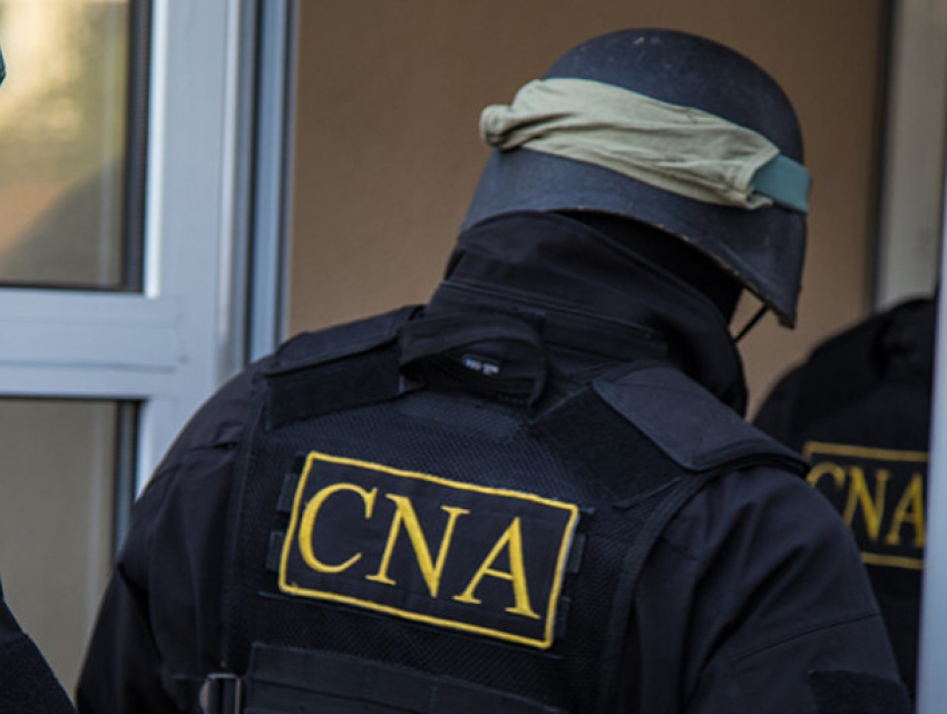 Судисполнитель преступным путем лишил человека квартиры и продал брату бывшей жены