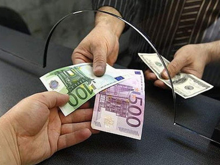 Объем денежных переводов в Молдову продолжает расти