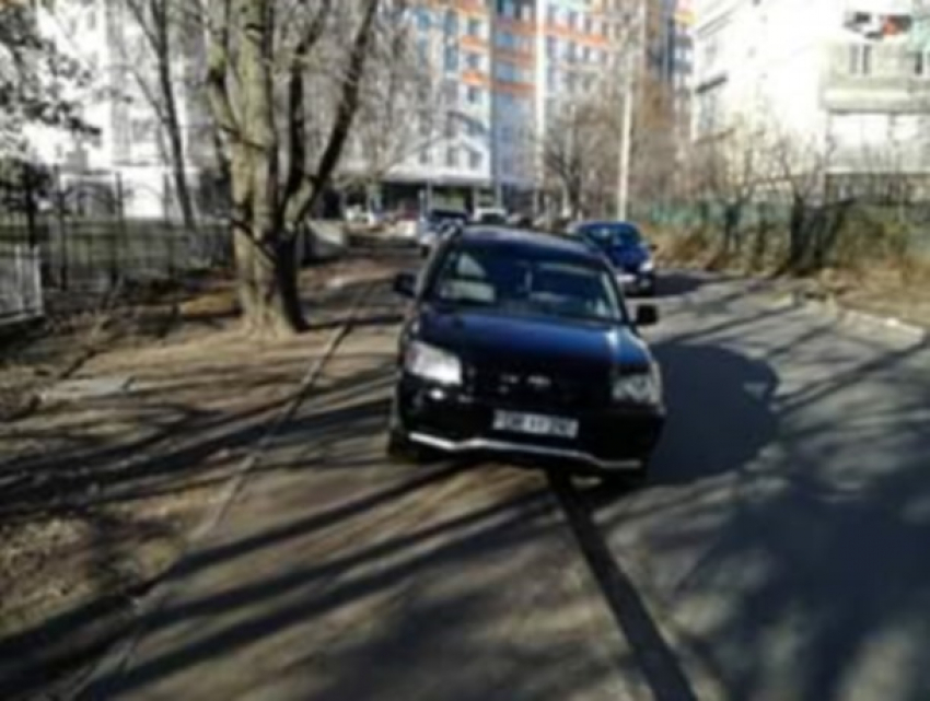 В Кишиневе застойщики продолжают создавать хаос людям