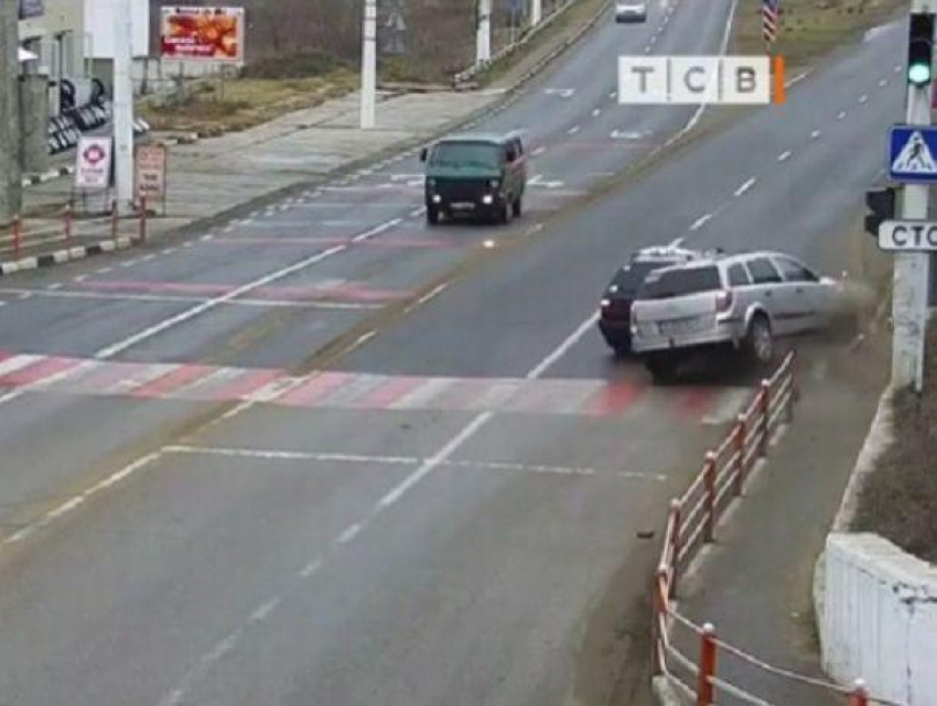 Необычное ДТП произошло в Приднестровье (видео)