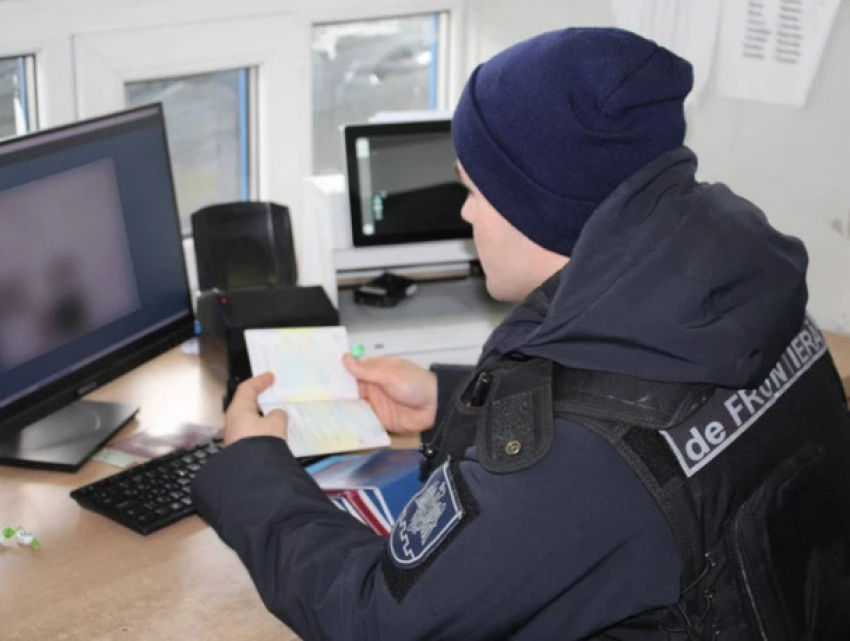 Молдаванин пять лет ездил по поддельным правам