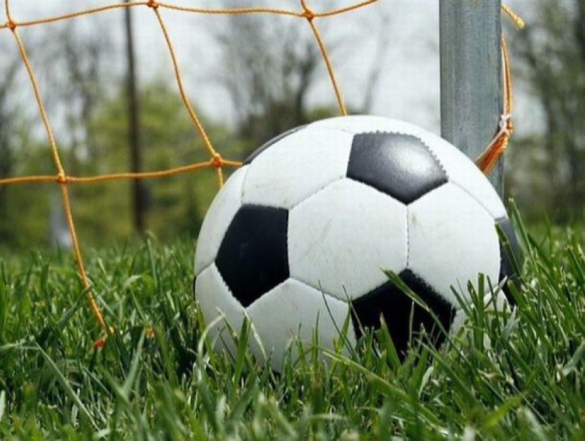 Проект «футбол в школах» официально стартовал
