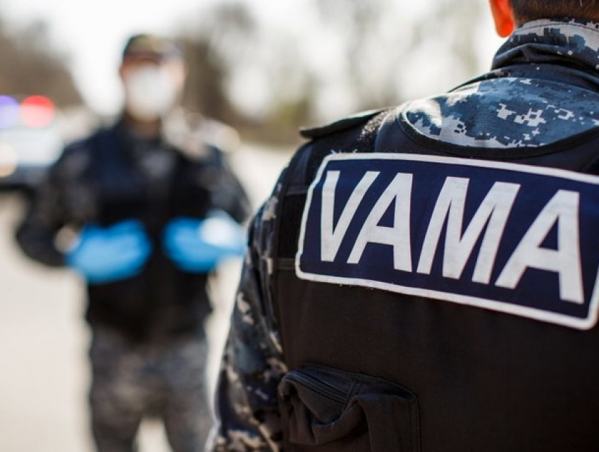 Таможня разъяснила правила перевозки посылок