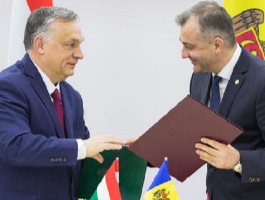 Визит венгерского премьера в Молдову вызвал истерию в румынской прессе