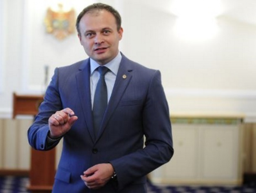 «Фейк-ньюз»: спикер молдавского парламента пытается «атаковать» российские СМИ