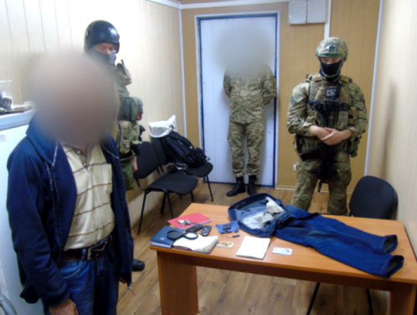 “Шпиона” из Молдовы схватили под Одессой за попытку вербовки силовиков “на Россию”