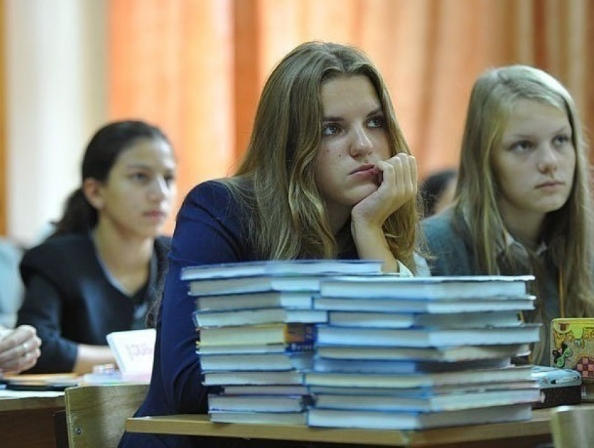 Стоимость учебников в новом учебном году возрастет в школах и лицеях Молдовы