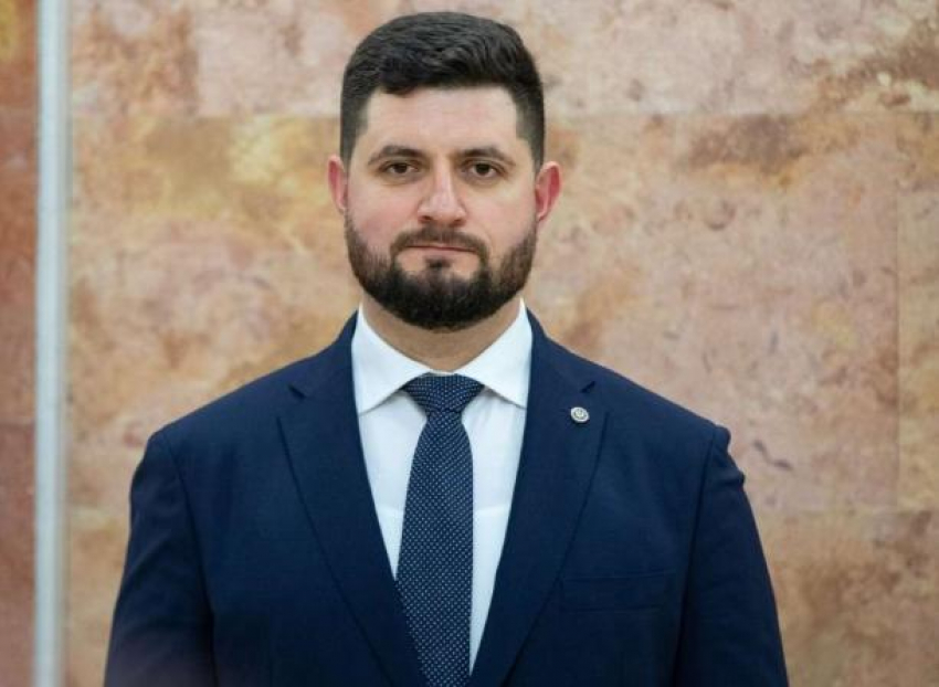 Министр энергетики Дорин Жунгиету увидел плюс в росте цен на топливо: машин на дорогах стало меньше