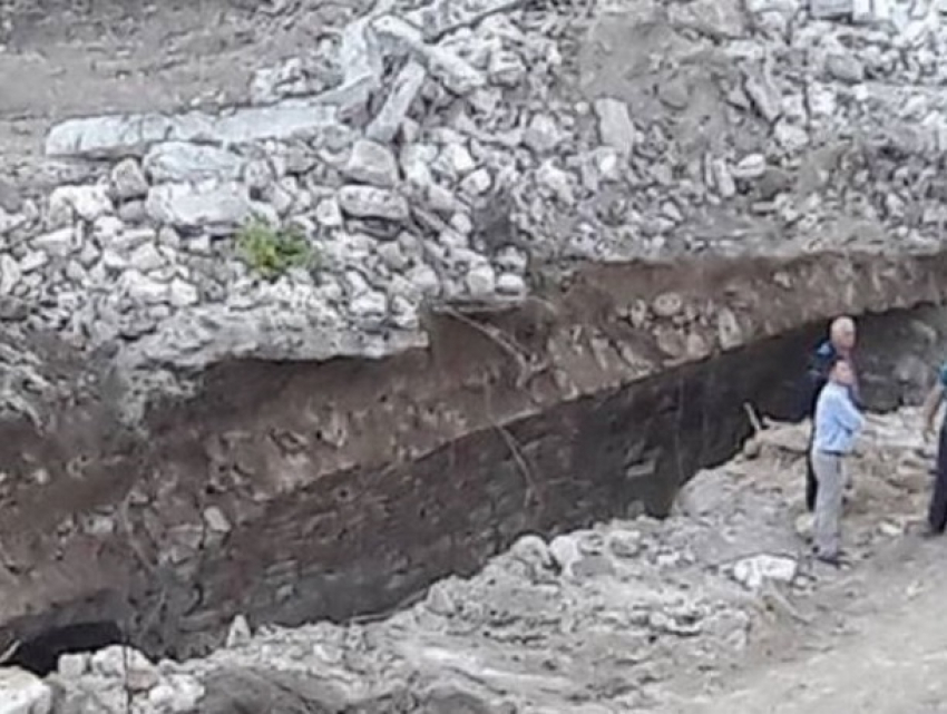 В молдавской столице обнаружены подземные конструкции