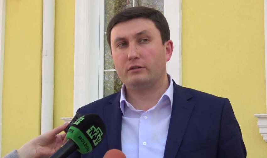 Социалисты оспорили в Конституционном суде решения о повышении условной единицы и о перечислении полицейским 25% от налагаемых штрафов  