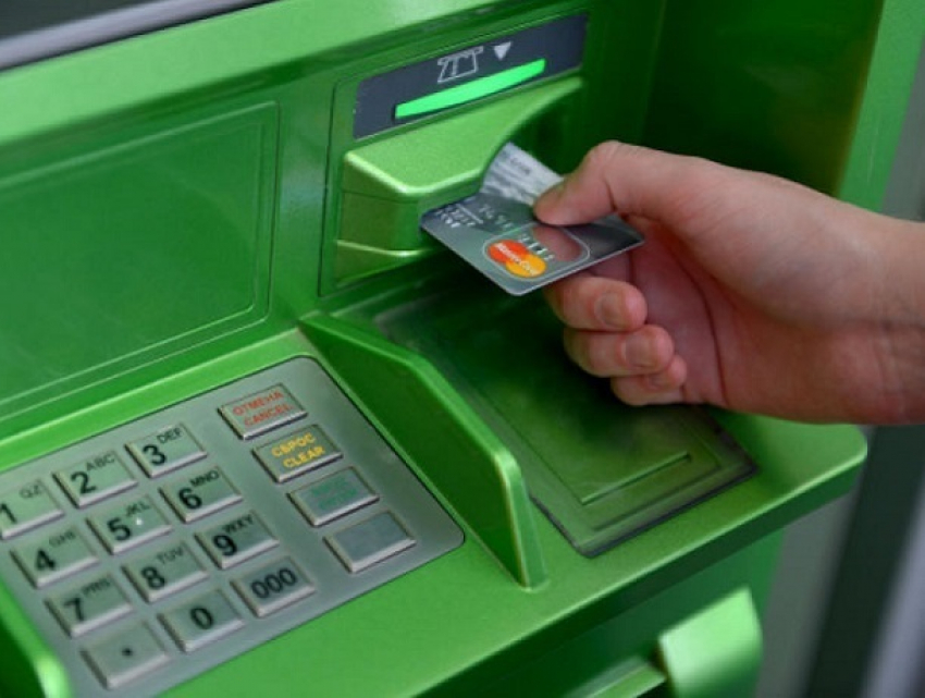 Родственник экс-башкана Гагаузии украл с банковских карт десятки тысяч долларов