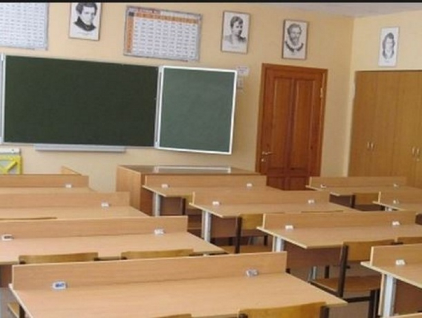 До 800 евро: Примэрия назвала суммы взяток в детсадах и школах Кишинева