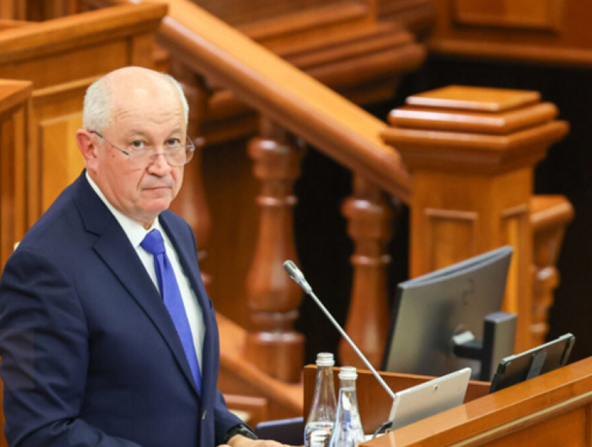 Премьер Мунтяну анонсировал контроль и налогообложение зарубежного онлайн-шопинга