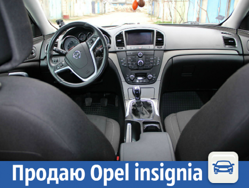 Продаю Opel 2009 года выпуска
