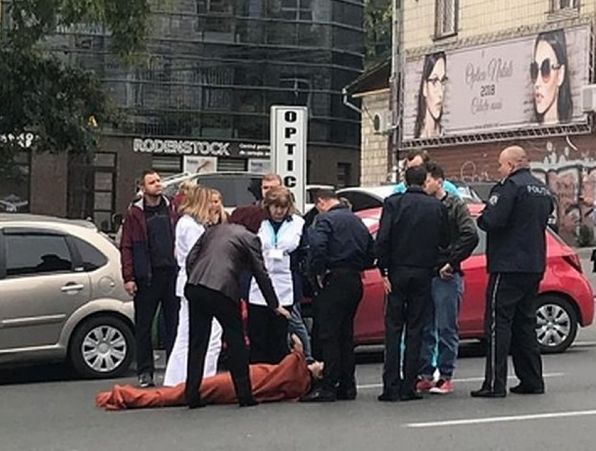 Audi насмерть сбил женщину в центре Кишинева