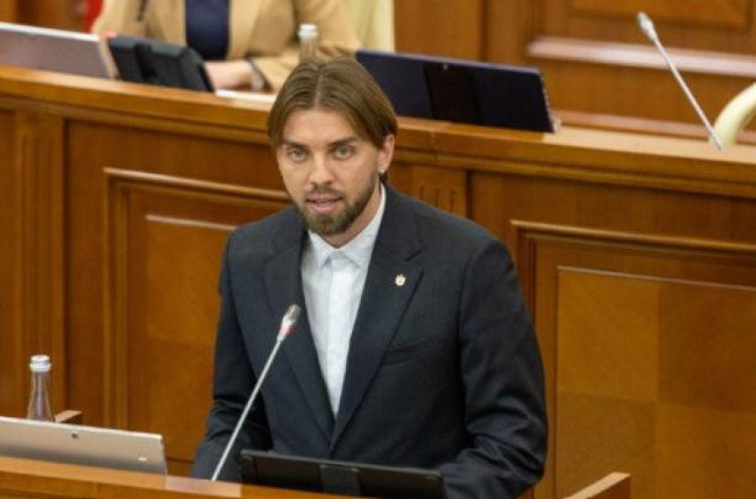 Парламент выделил 12 млн леев на первый этап строительства Национального стадиона