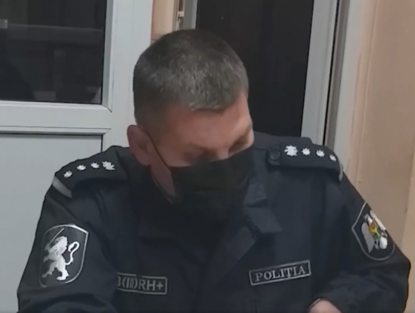 Этот безумный мир: мужчине выписали штраф в Кишиневе за то, что он отказался носить маску в магазине